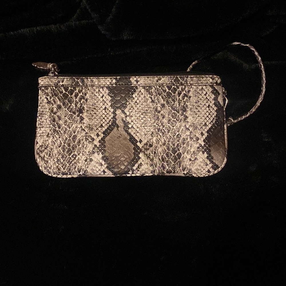 Nine West snakeskin wristlet - Picture 4 of 4